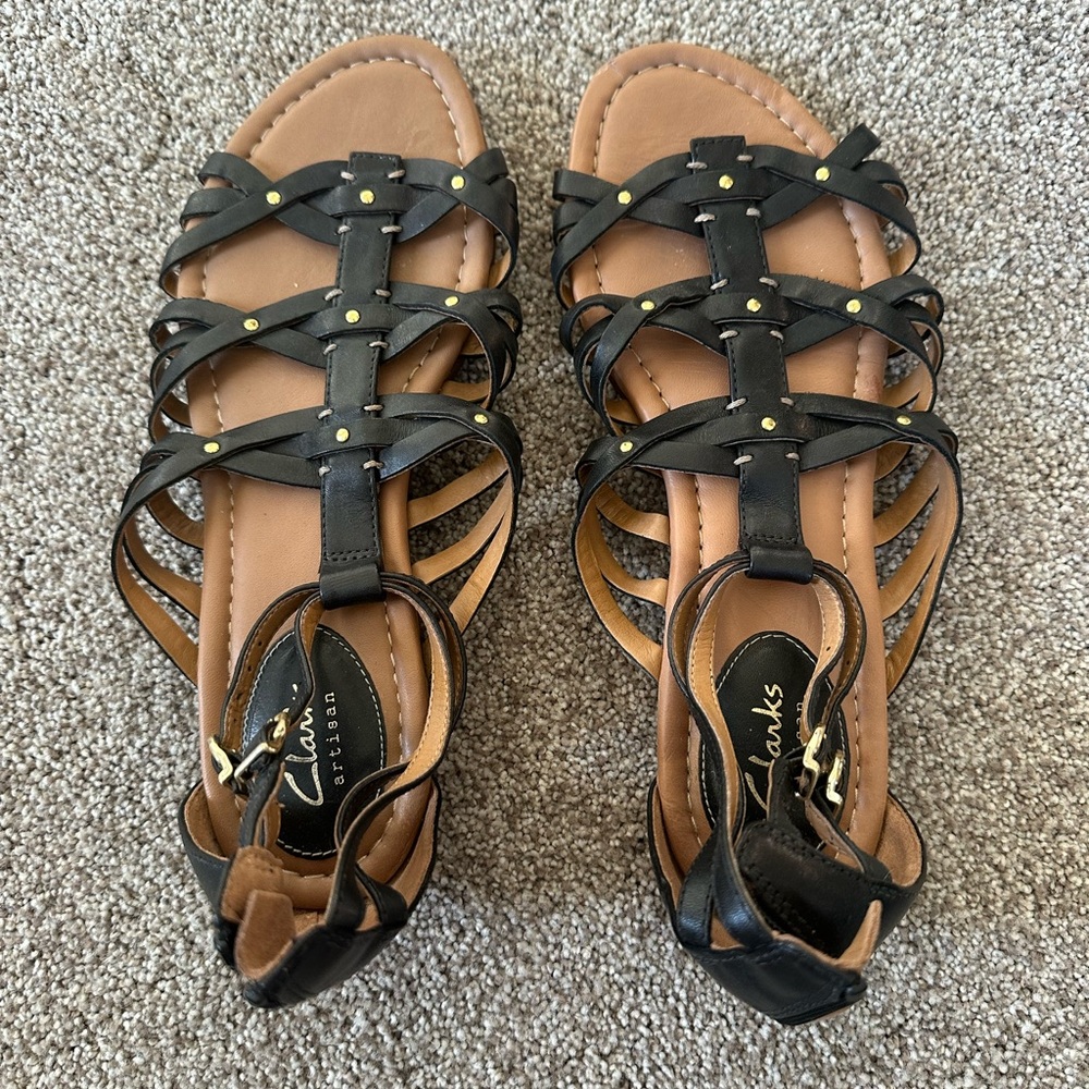 Clarks Black and Tan Strappy Sandals